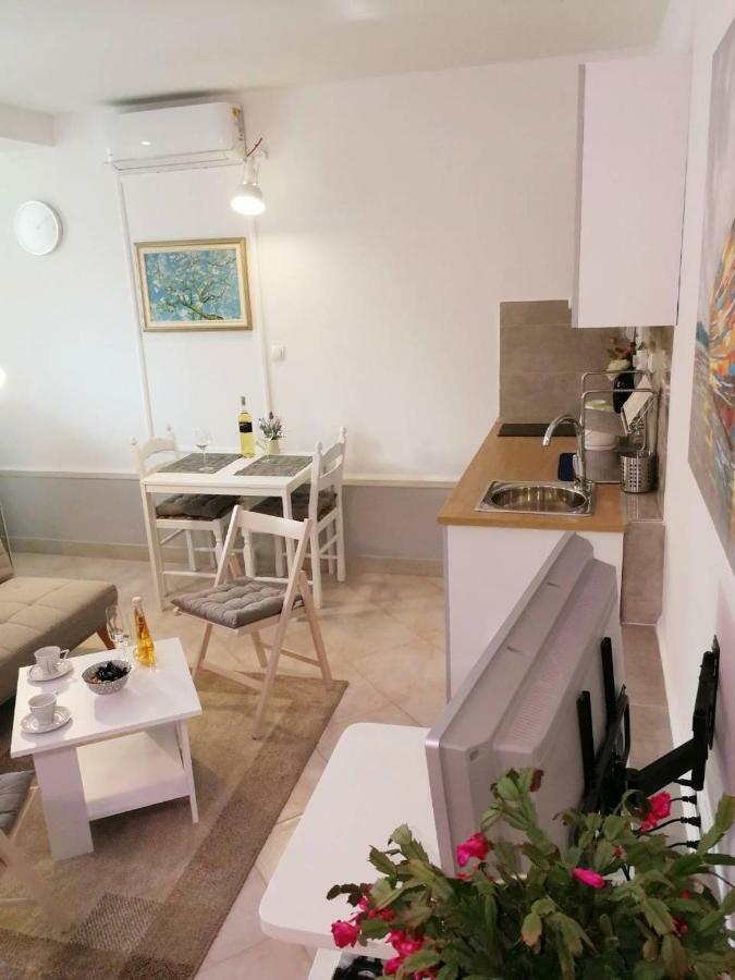 Apartment Unka