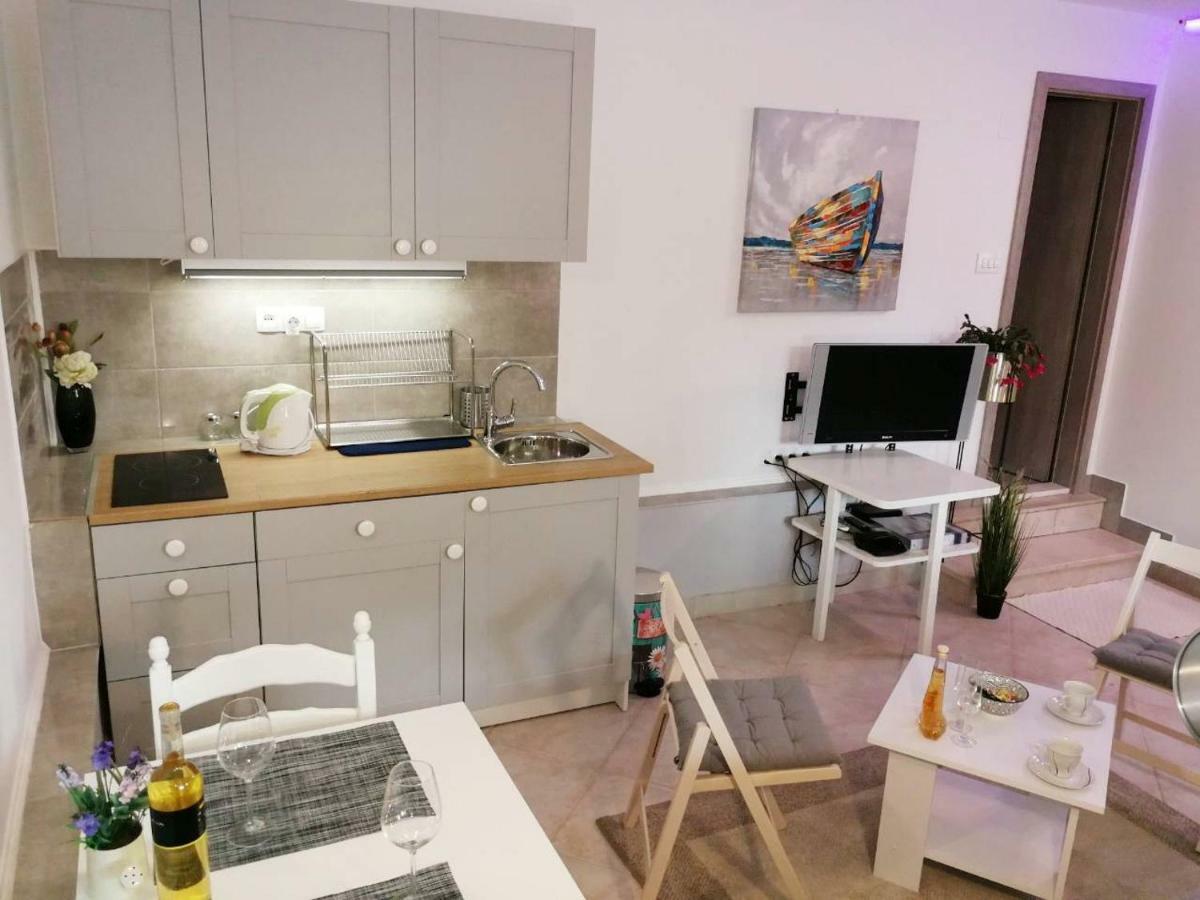 Unka Apartment